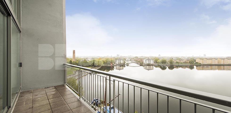 			NEW INSTRUCTION!, 2 Bedroom, 1 bath, 1 reception Penthouse			 Selsdon Way, City Harbour/ Isle of Dogs